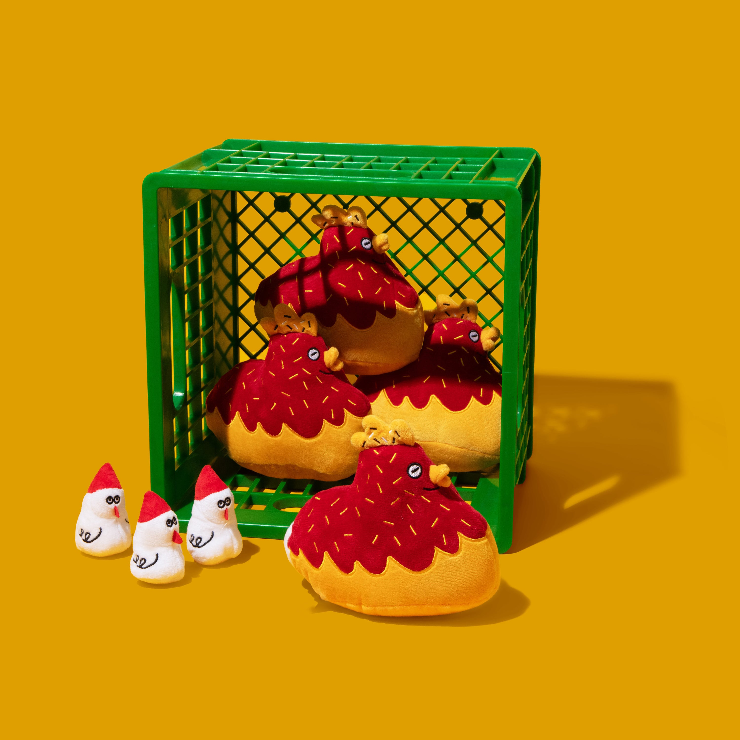 めんどりとひよこの鳴き声でおやつを隠せるぬいぐるみ（犬用）
