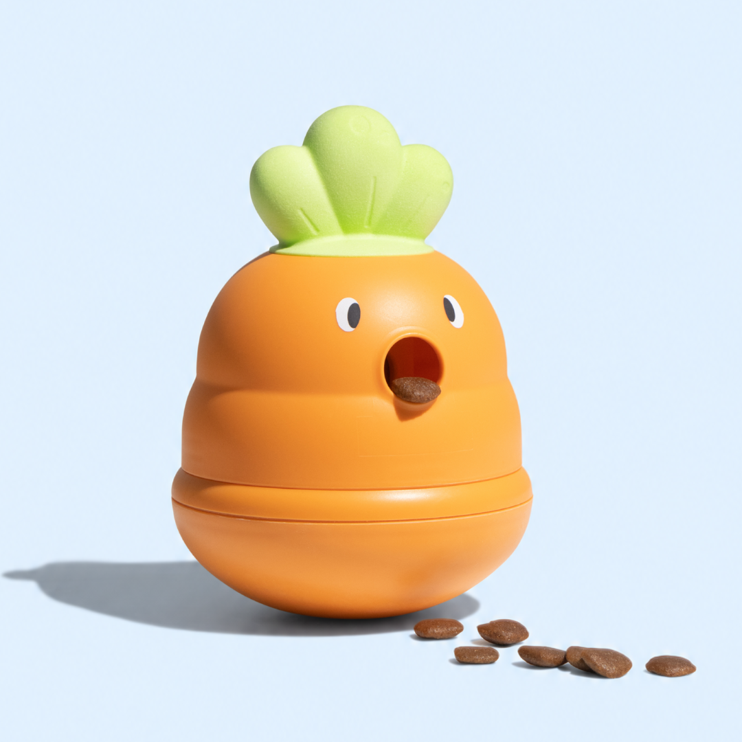 Wobble Carrot Interactive Dog Toy
